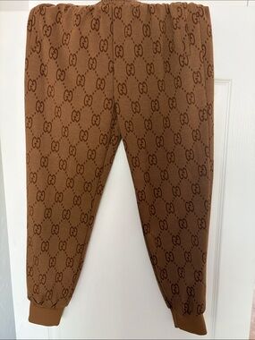 Gucci Brown Monogram GG Sweat suit